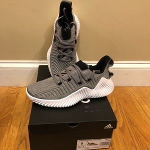 alphabounce trainer on feet